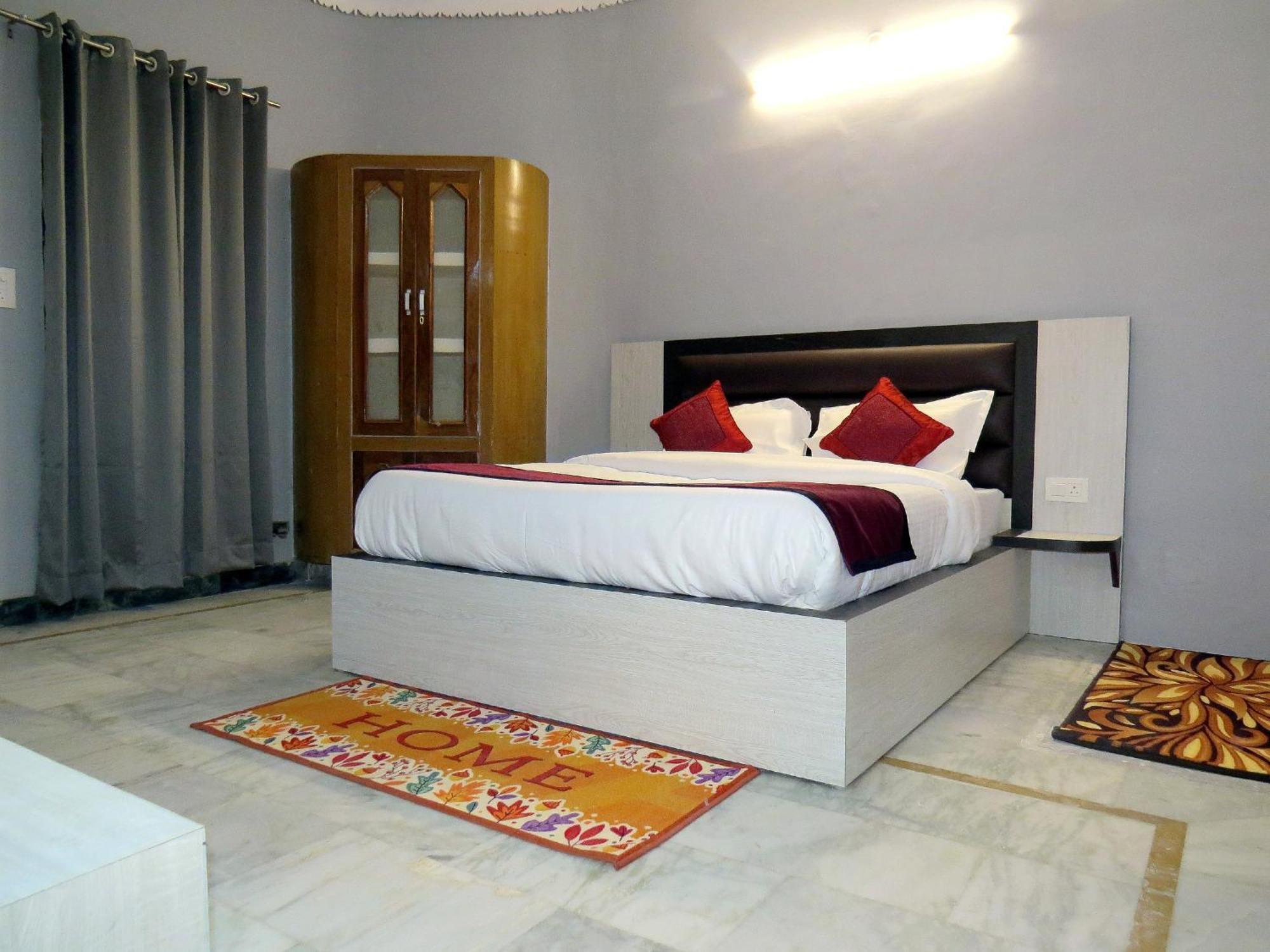 Hotel Haya Palace Nainital Exterior photo